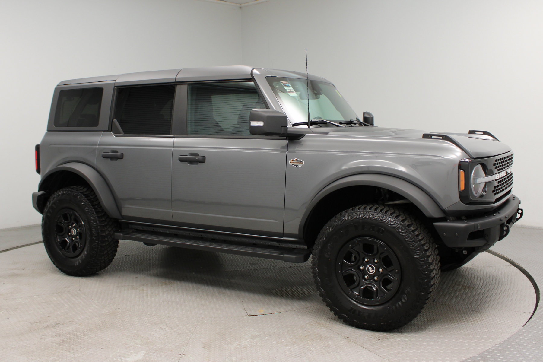 2024 Ford Bronco Wildtrak - Image 4