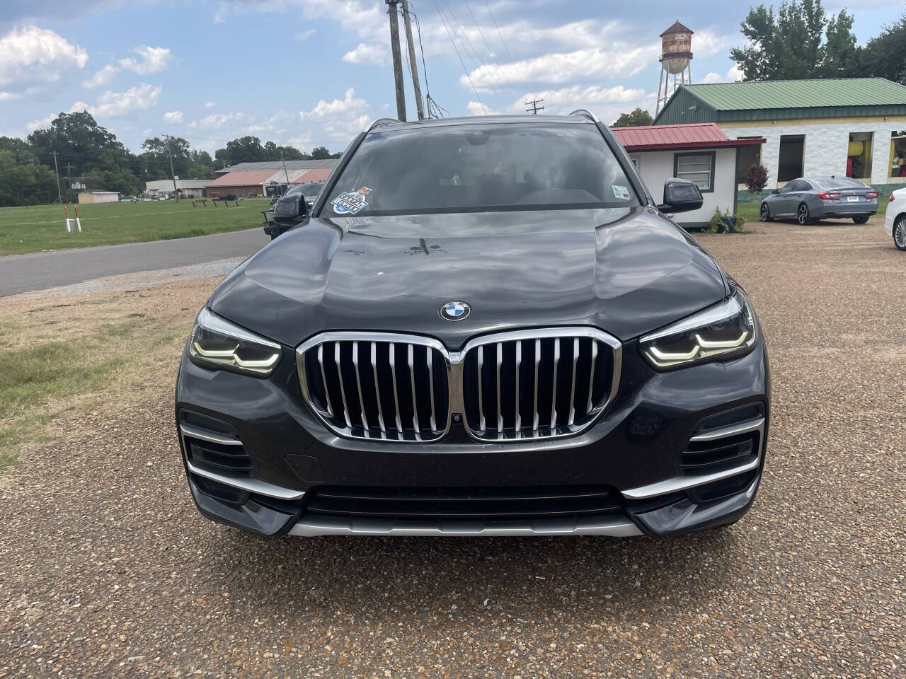2022 BMW X5 sDrive40i - Image 3
