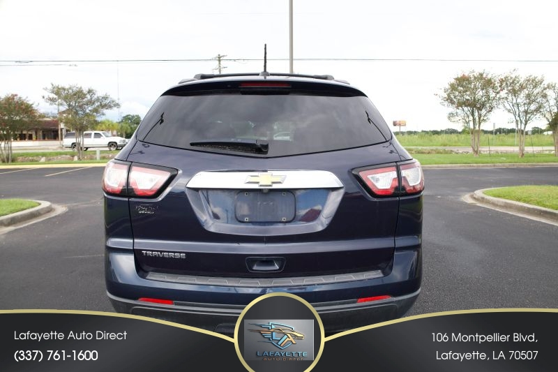 2017 Chevrolet Traverse LS - Image 3