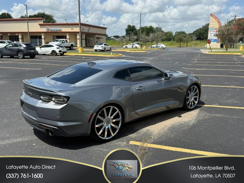 2020 Chevrolet Camaro LT - Image 4