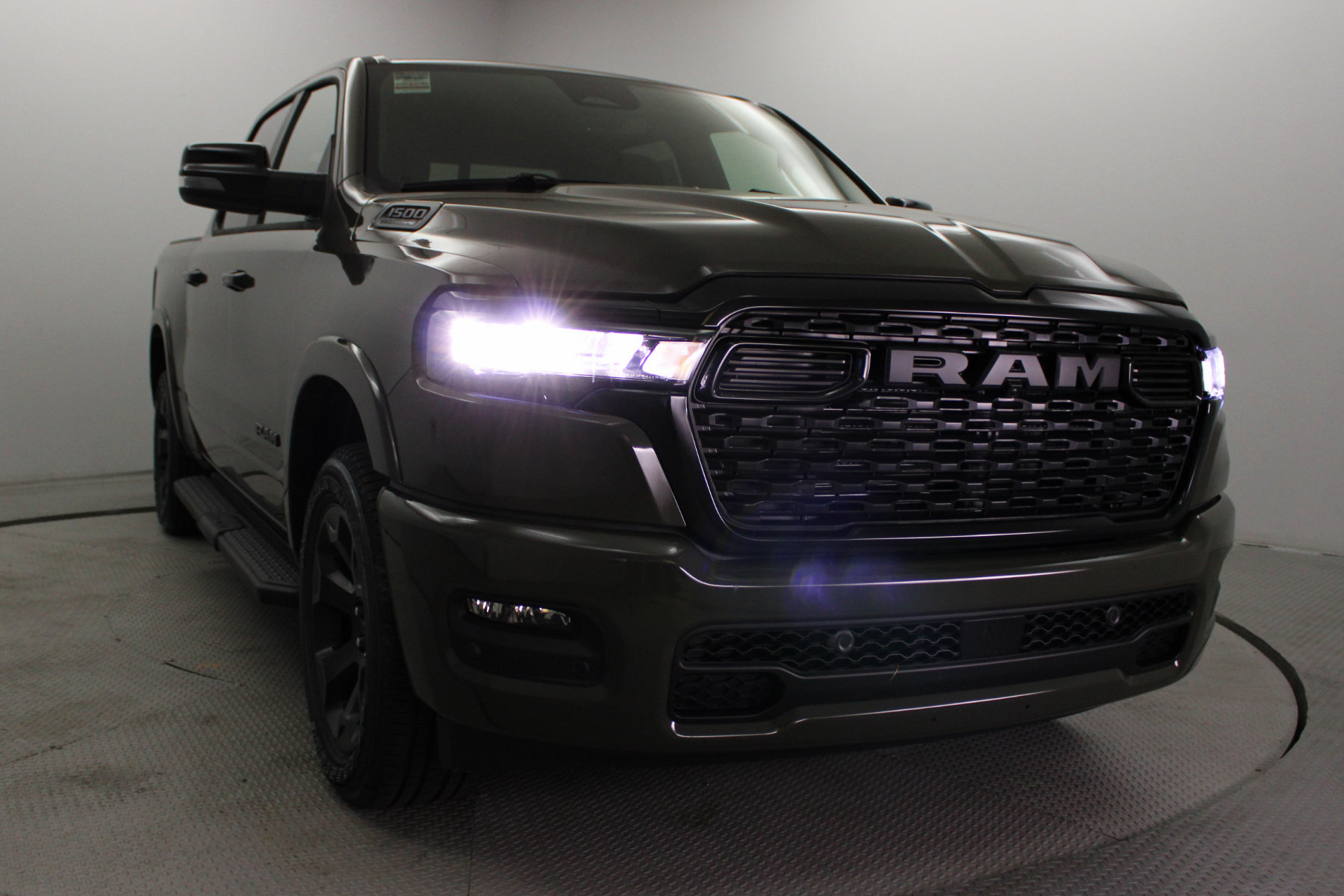2026 Ram 1500 Big Horn - Image 2