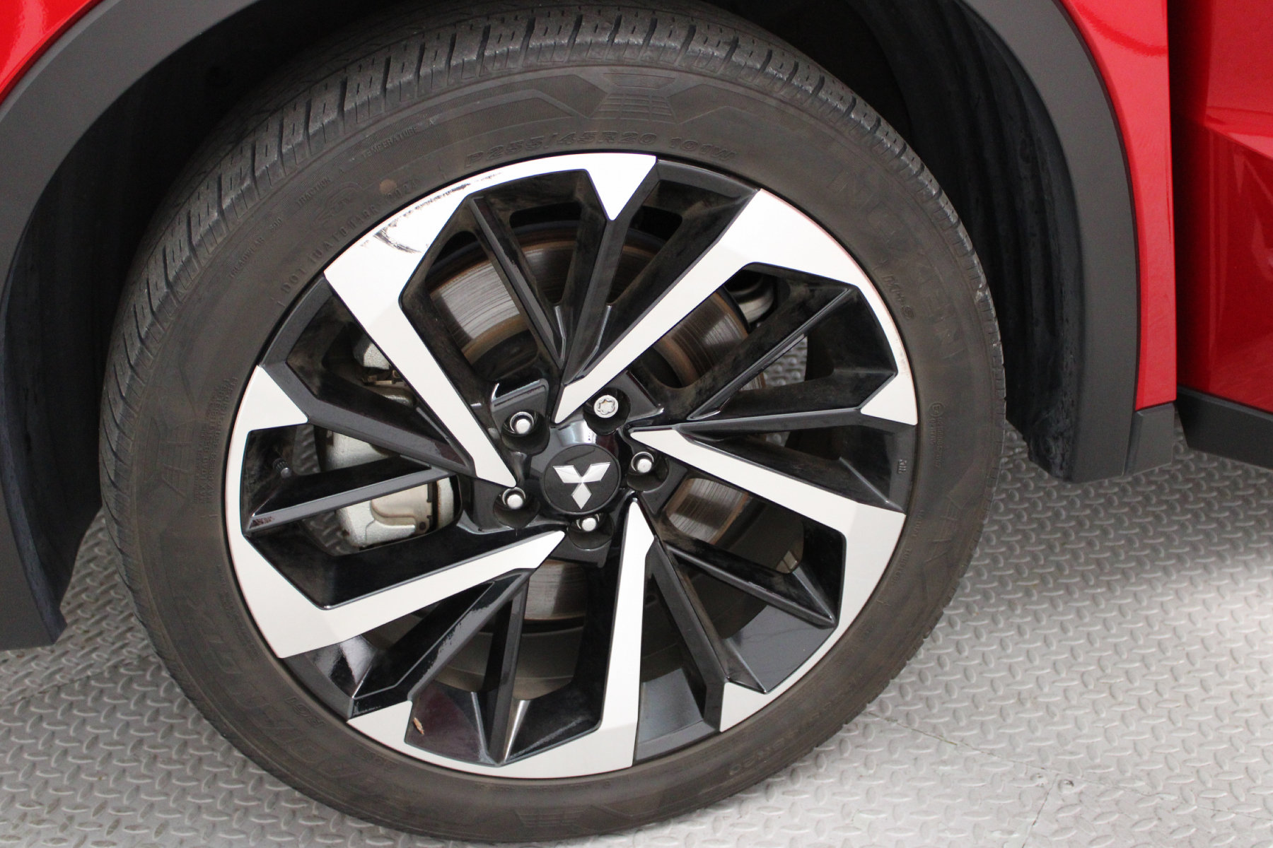 2024 Mitsubishi Outlander SE - Image 4