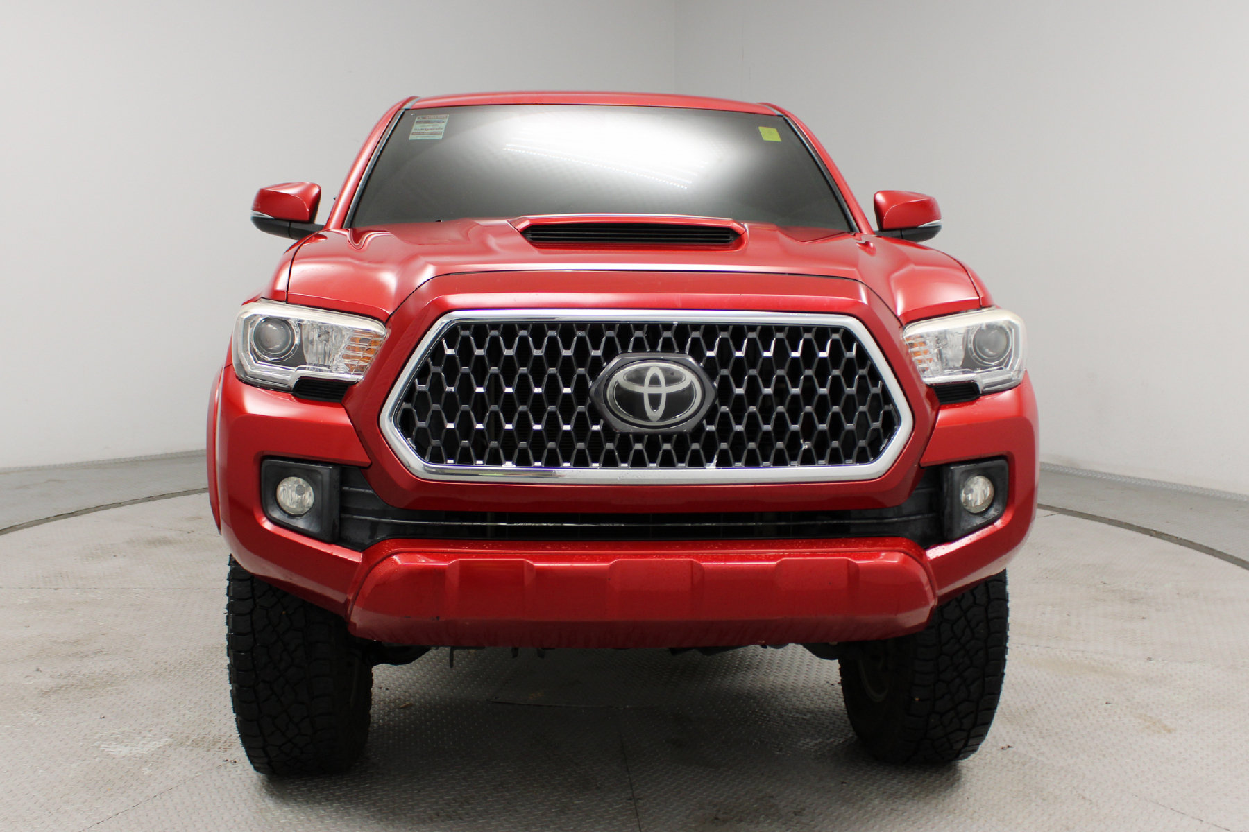 Photo 3 of 2018 Toyota Tacoma TRD Sport
