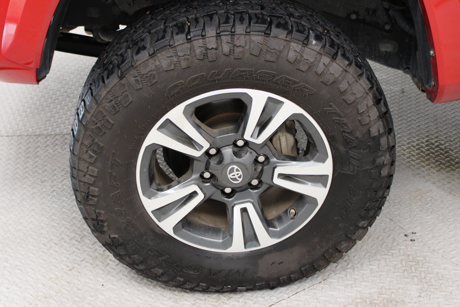 Photo 4 of 2018 Toyota Tacoma TRD Sport