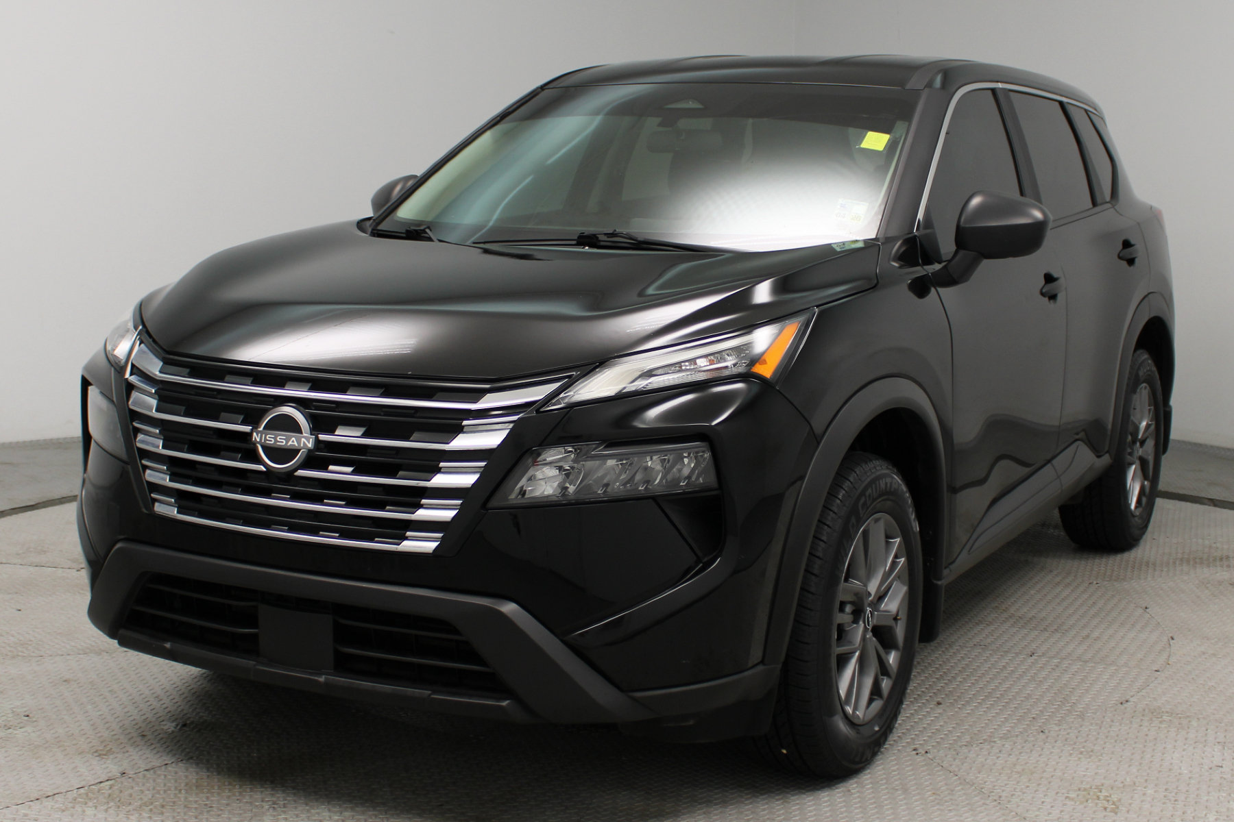 Photo 5 of 2025 Nissan Rogue S