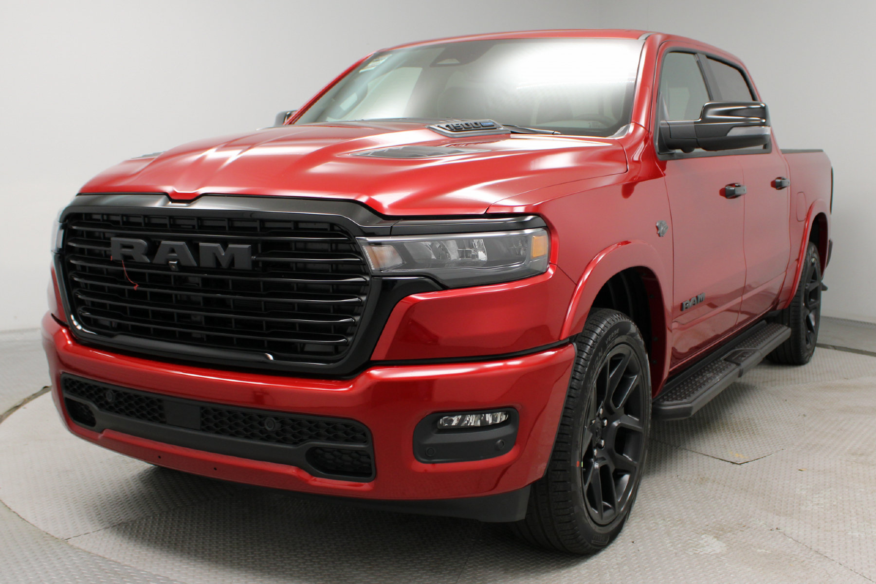 Photo 3 of 2027 Ram 1500 Laramie