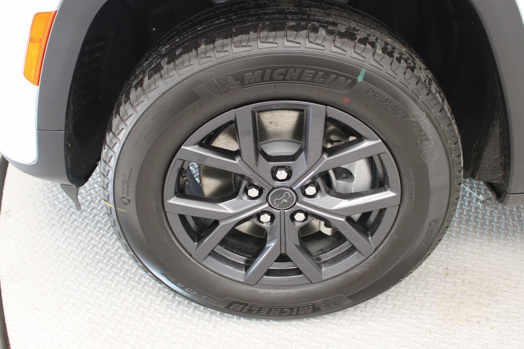 2027 Jeep Grand Cherokee L Altitude - Image 5