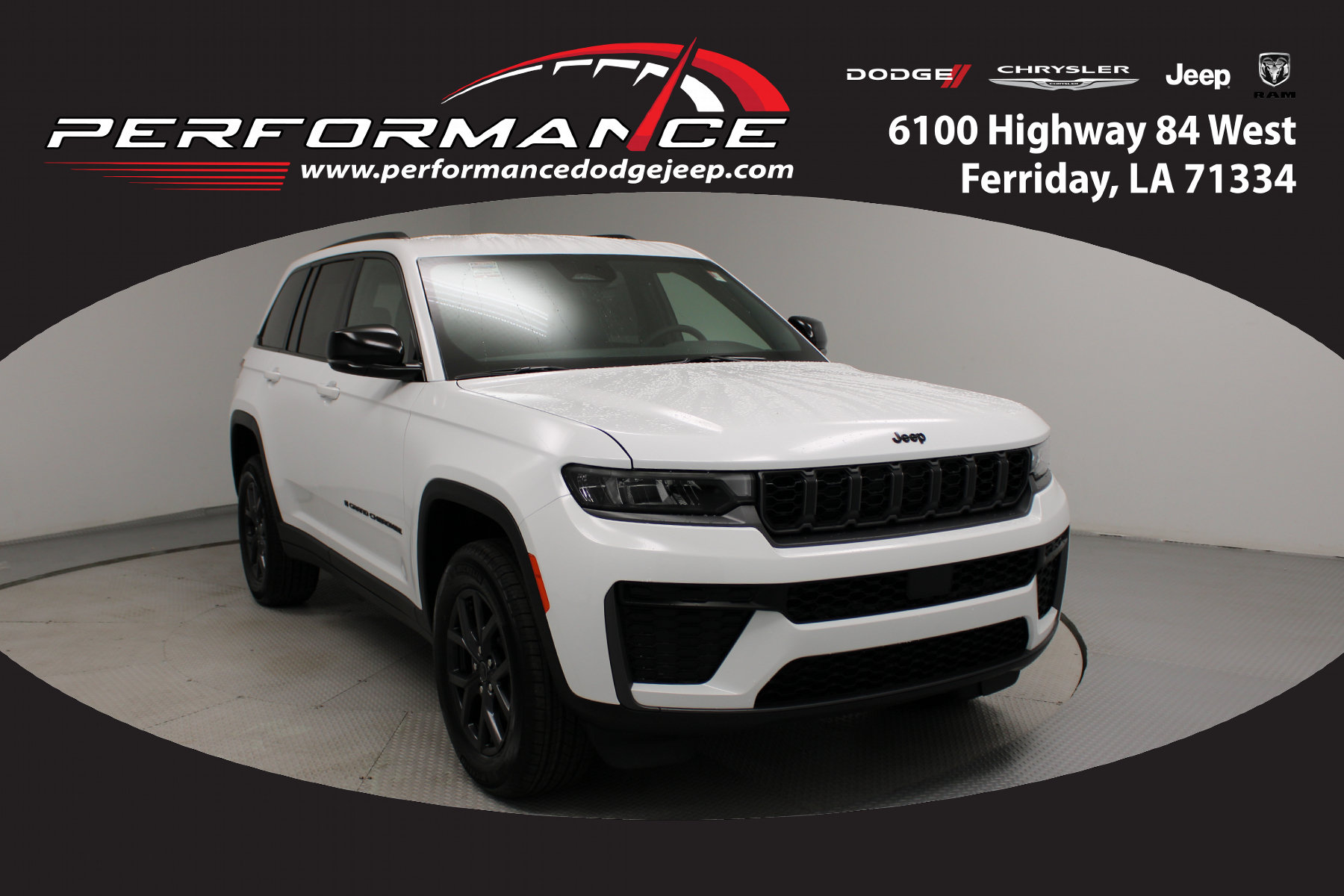 2027 Jeep Grand Cherokee Altitude - Main Image
