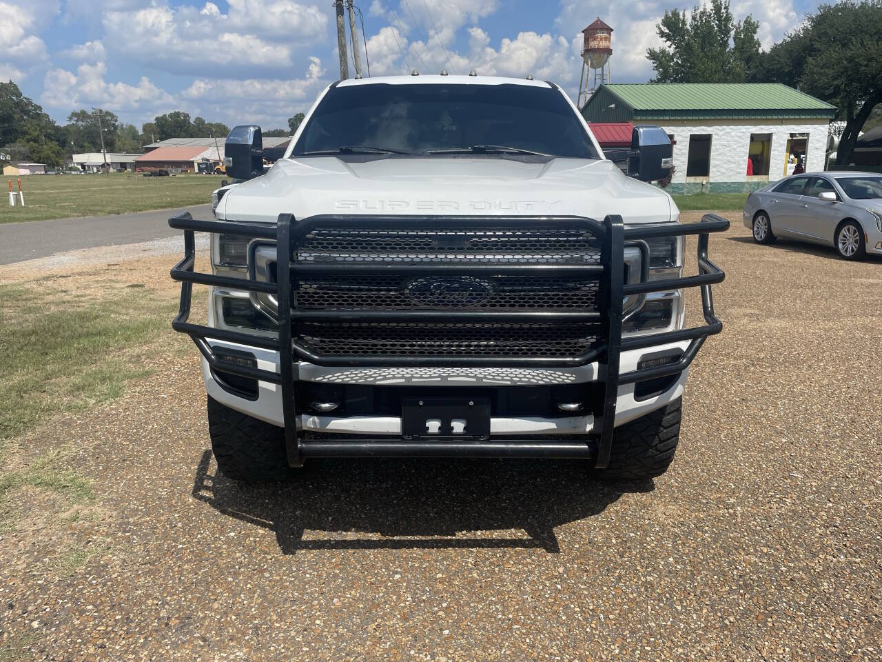 2021 Ford F-250 Super Duty Platinum - Image 3