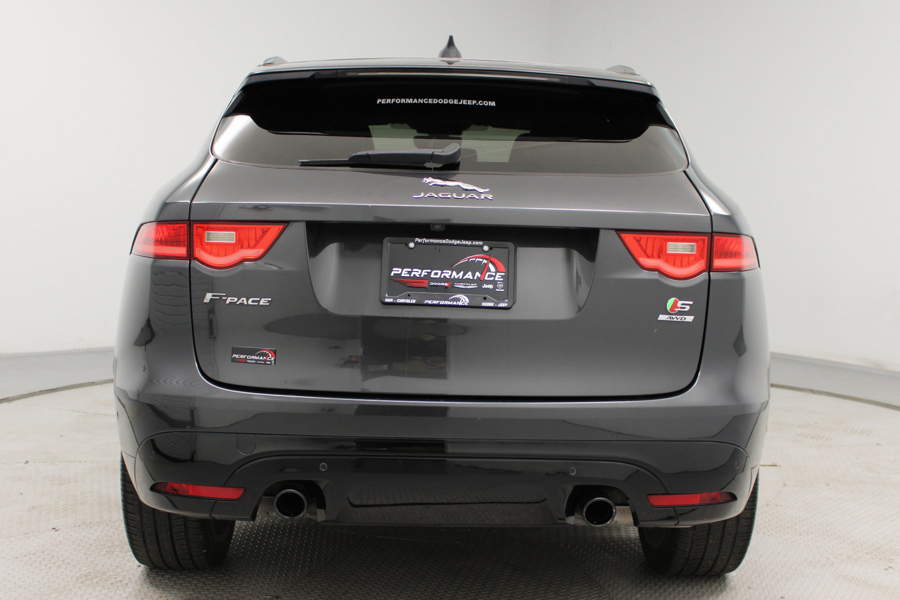 2019 Jaguar F-PACE S - Image 5