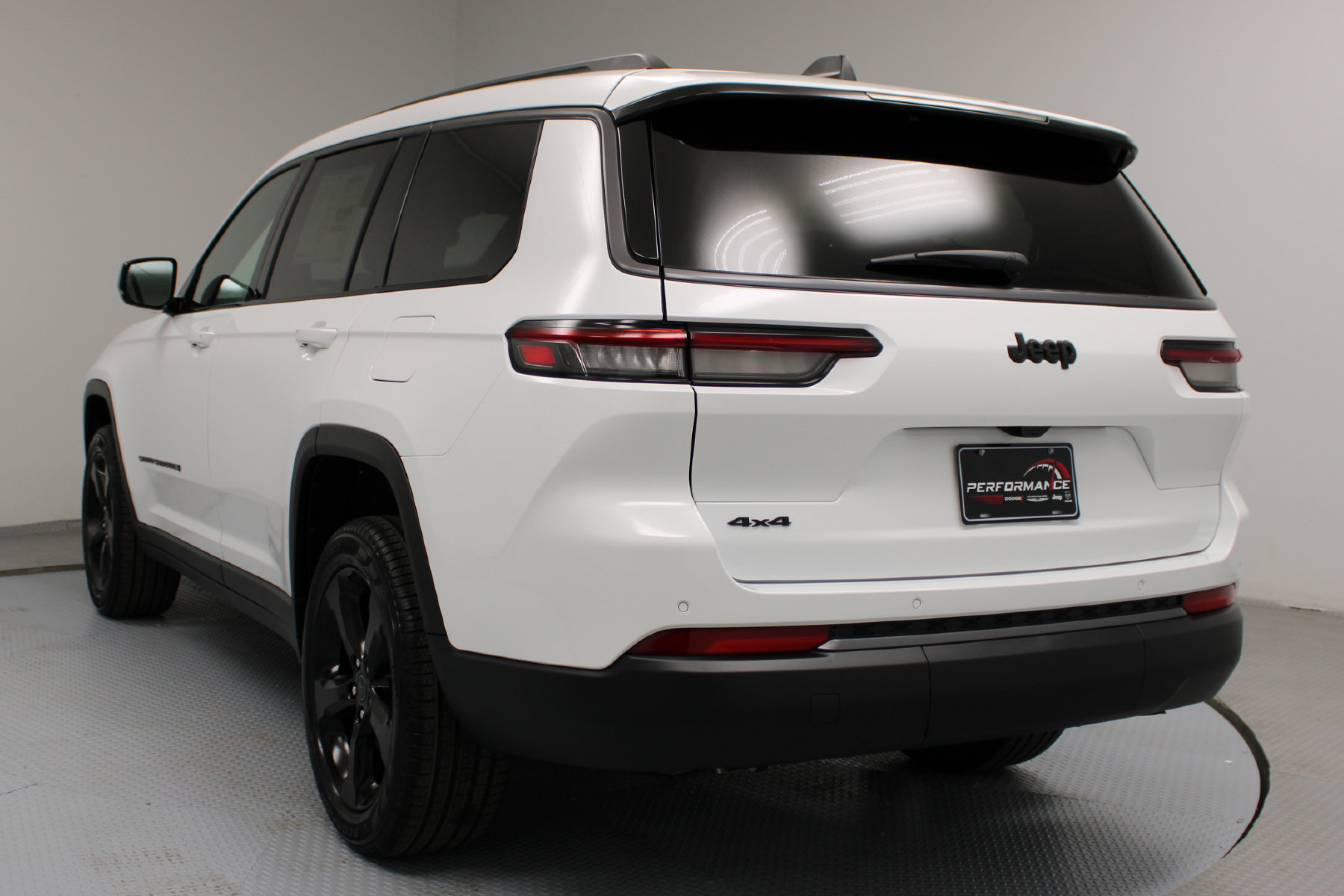 Photo 5 of 2027 Jeep Grand Cherokee L Limited