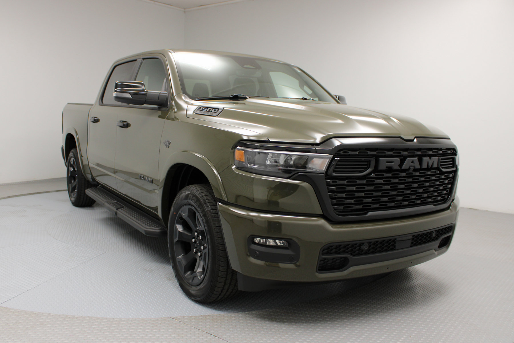 2027 Ram 1500 Big Horn - Main Image
