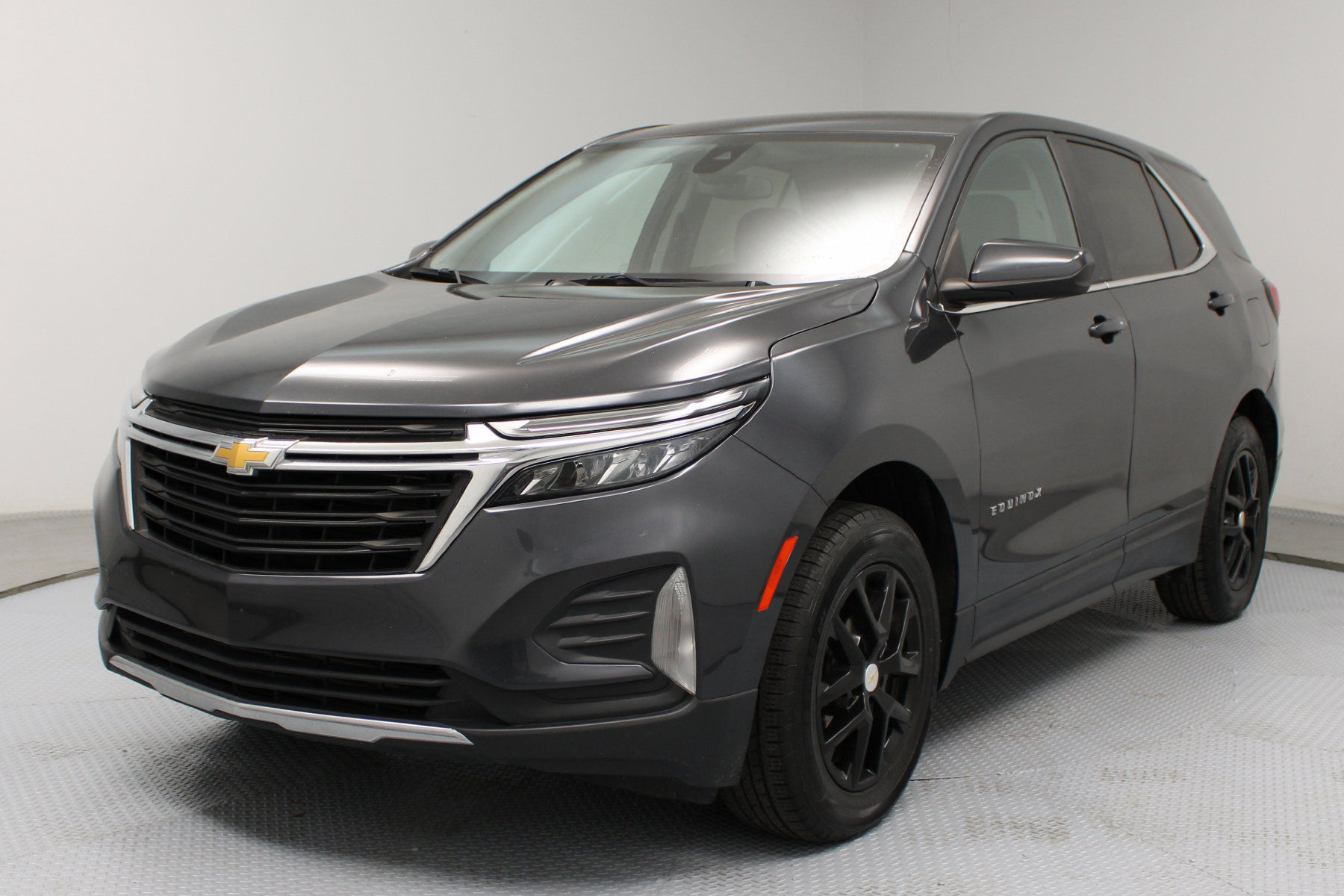 Photo 3 of 2023 Chevrolet Equinox LT