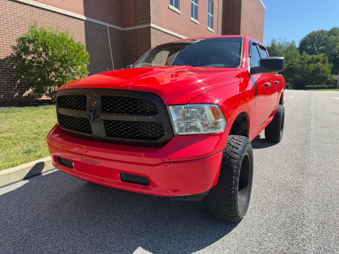 Photo 3 of 2018 Ram 1500 SLT