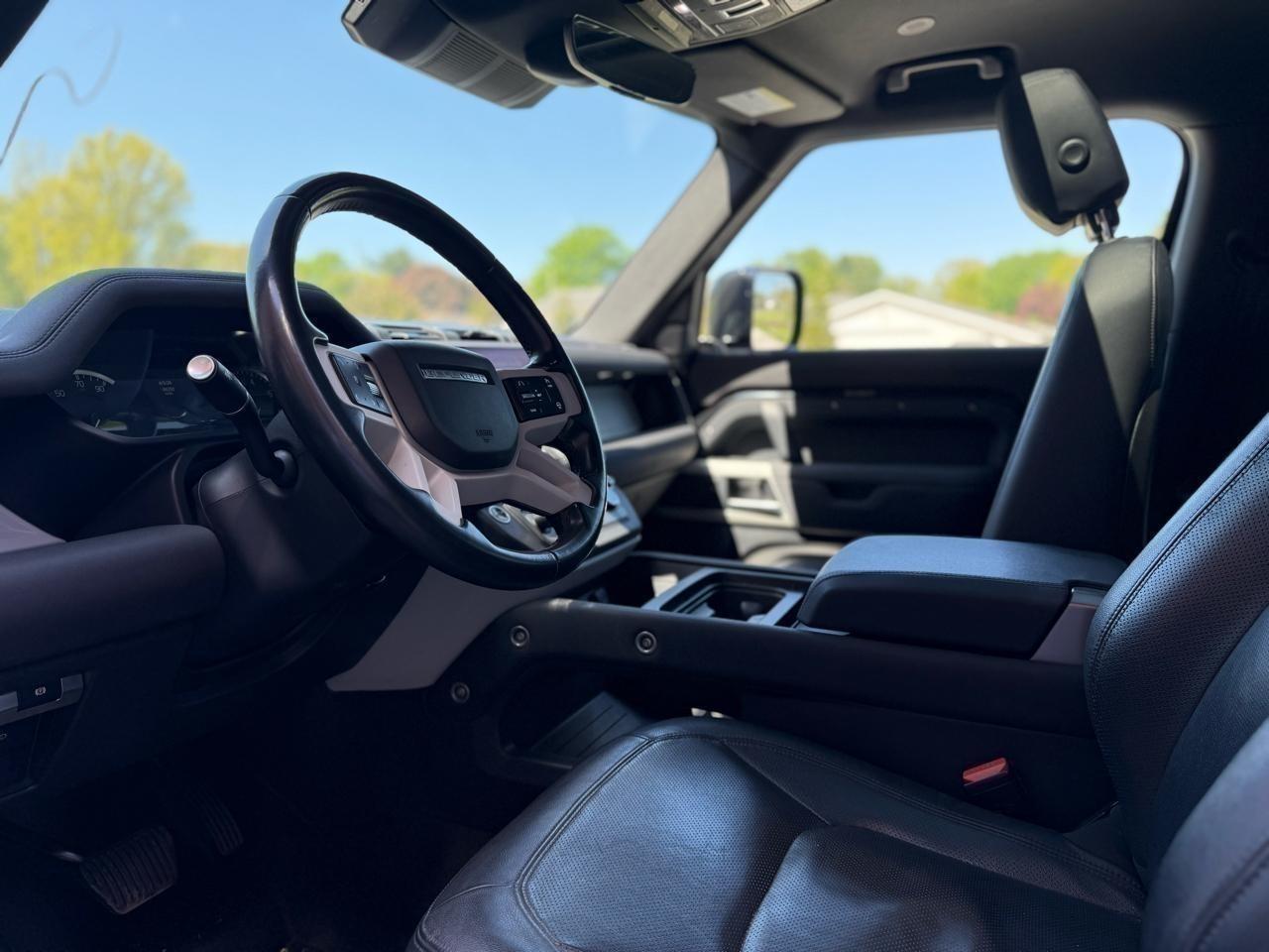 2023 Land Rover Defender S - Photo 24