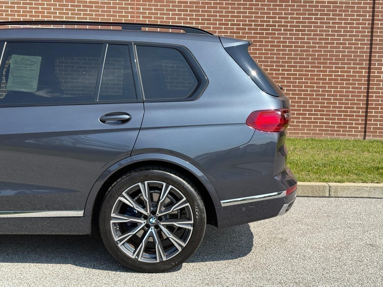 2021 BMW X7 40i - Photo 7