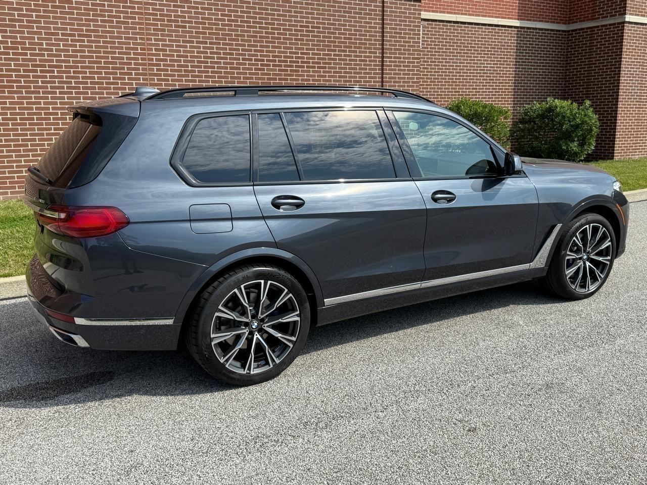 2021 BMW X7 40i - Photo 13