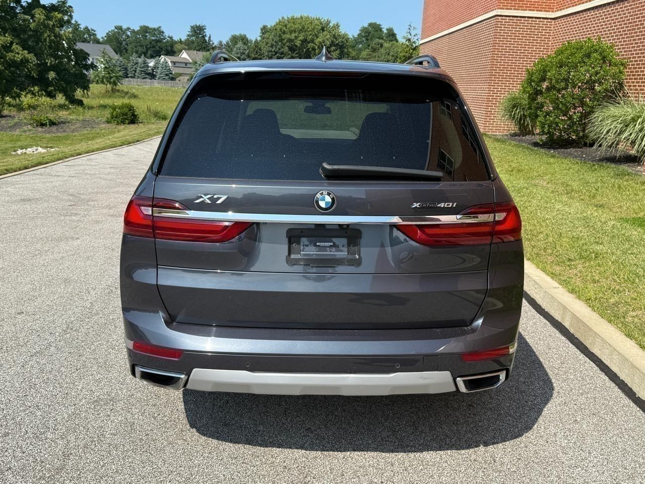 2021 BMW X7 40i - Photo 10