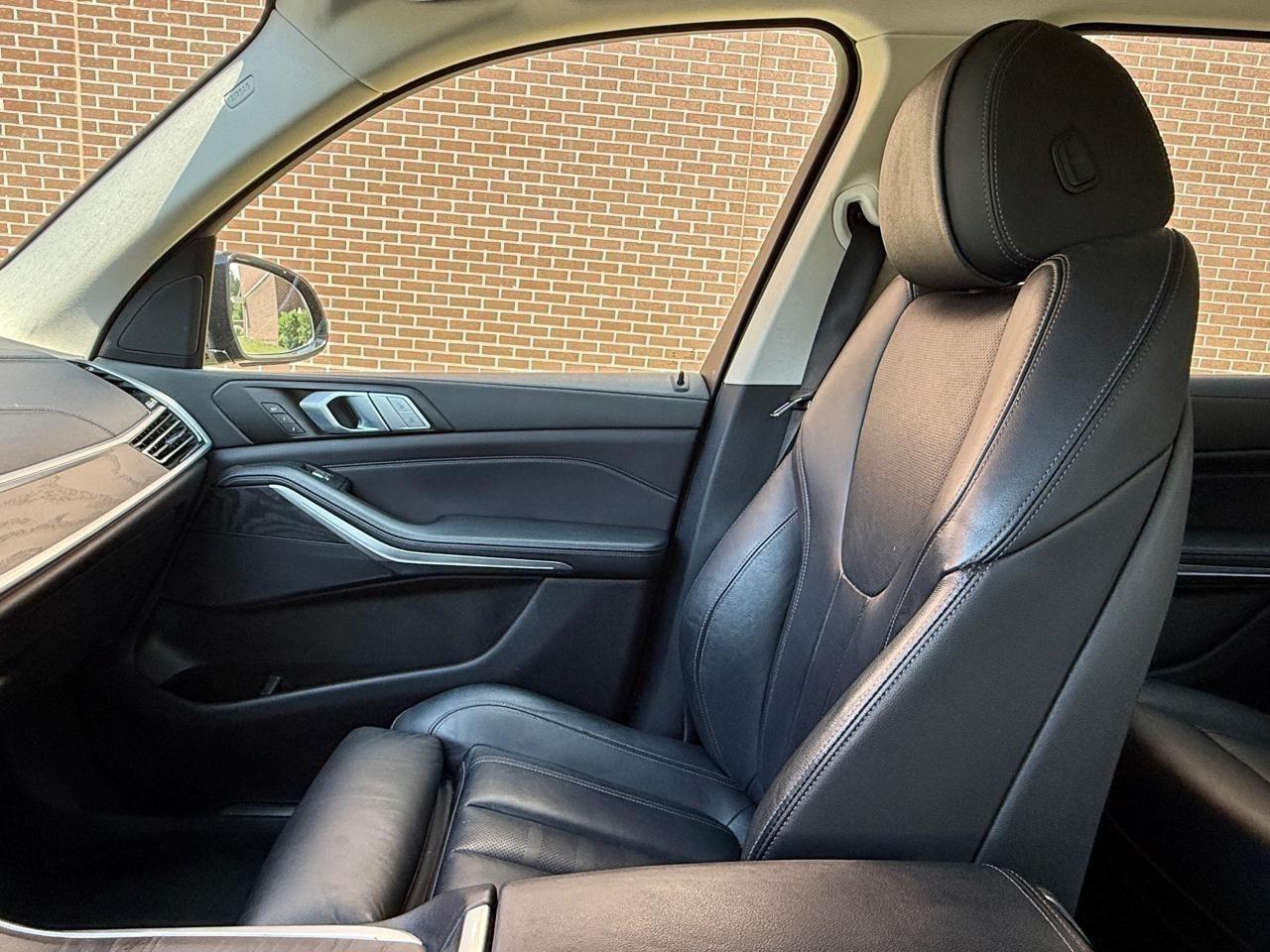 2021 BMW X7 40i - Photo 28