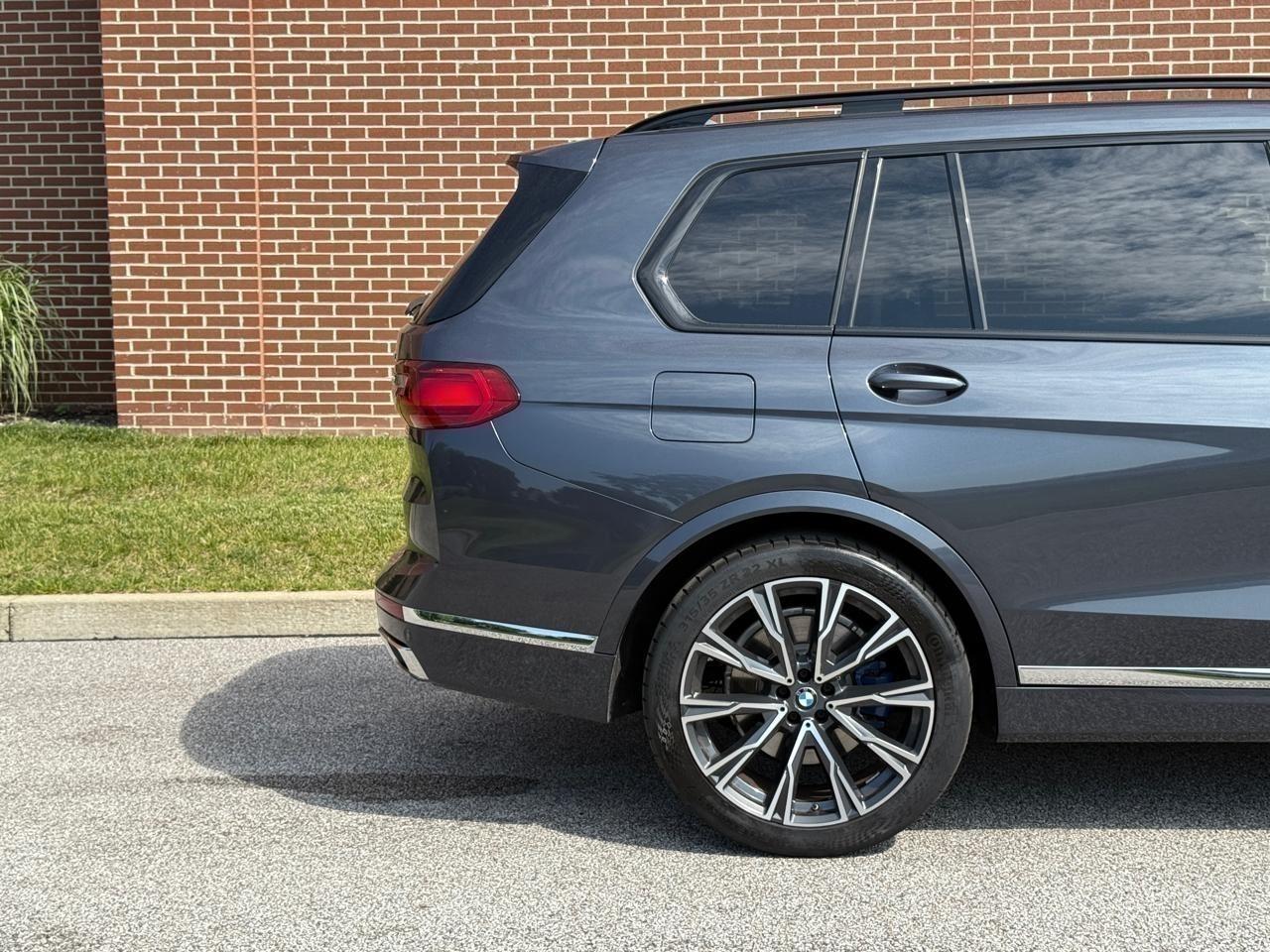 2021 BMW X7 40i - Photo 16