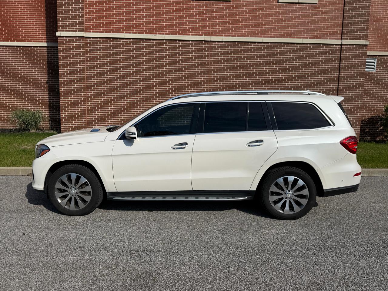 Photo 3 of 2017 Mercedes-Benz GLS GLS 450