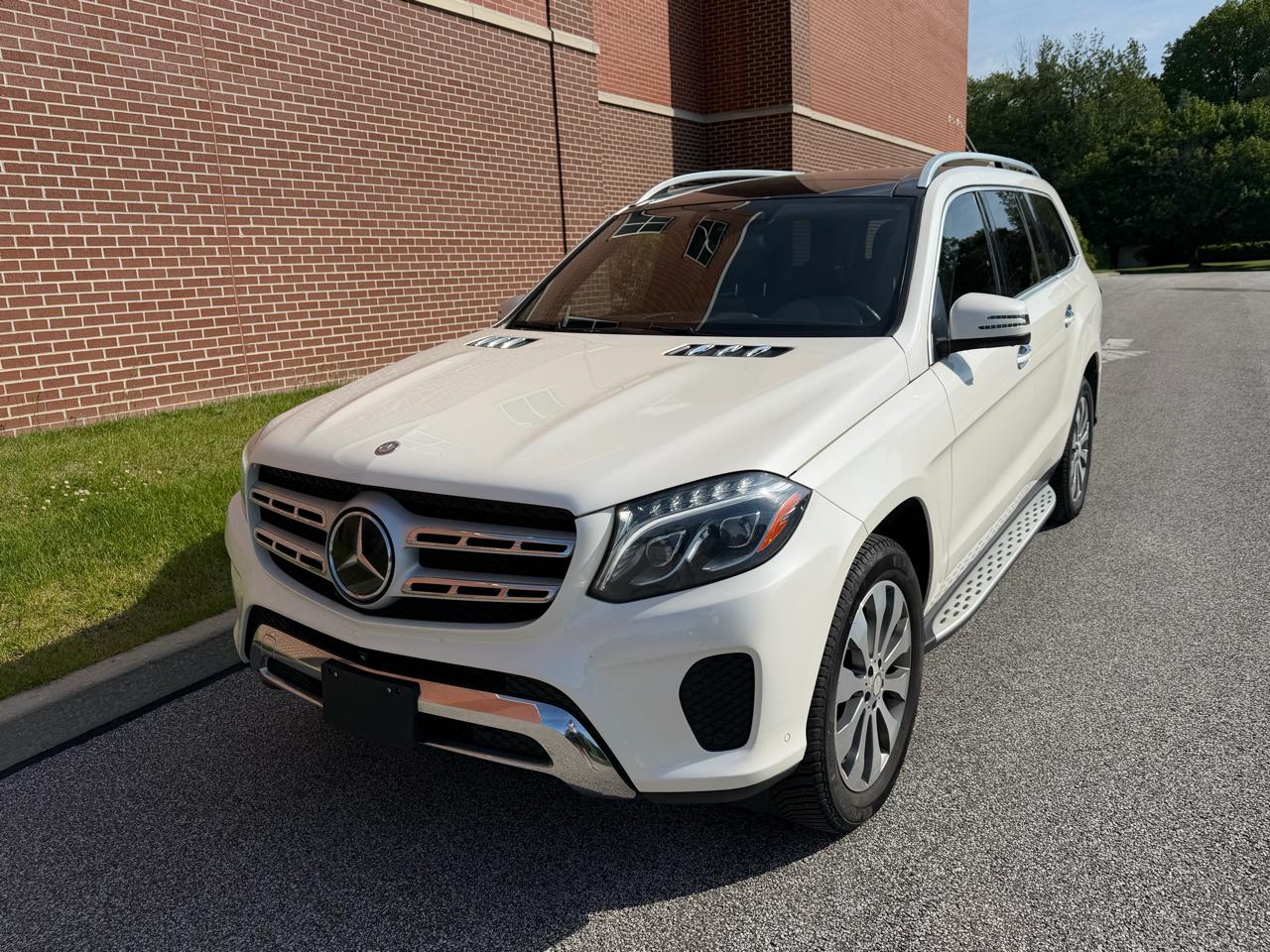 Photo 2 of 2017 Mercedes-Benz GLS GLS 450