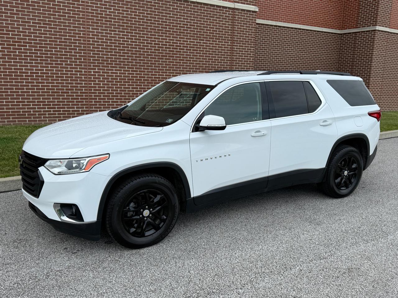 2020 Chevrolet Traverse LT Leather - Image 3