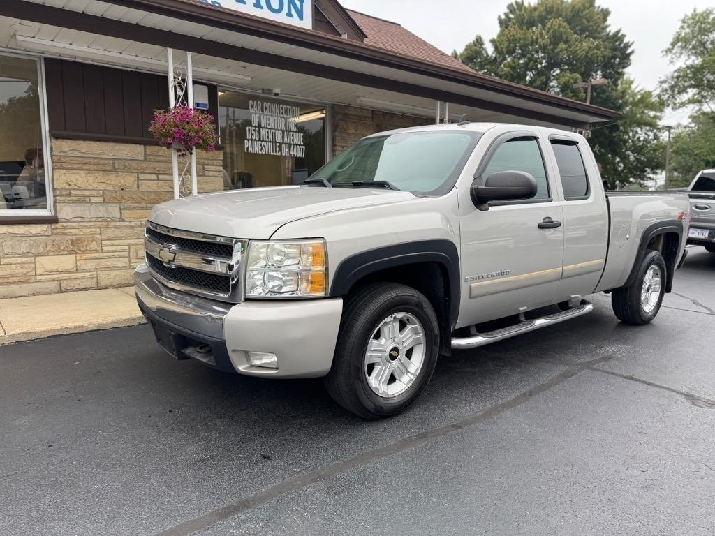Photo 4 of 2008 Chevrolet Silverado 1500 4WD Ext Cab 143.5" LT w/1LT