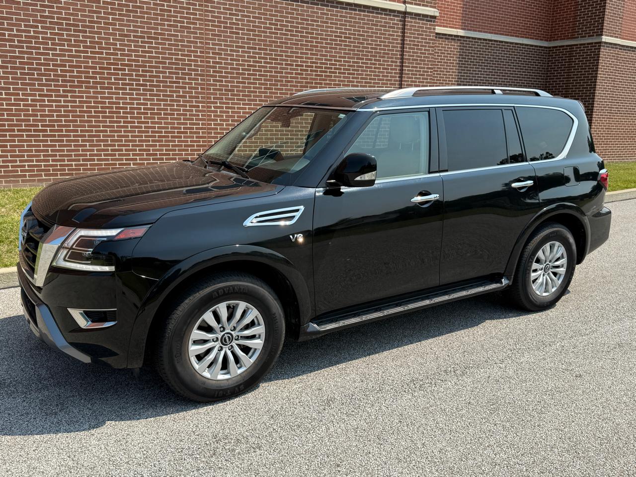 2021 Nissan Armada SV - Image 3