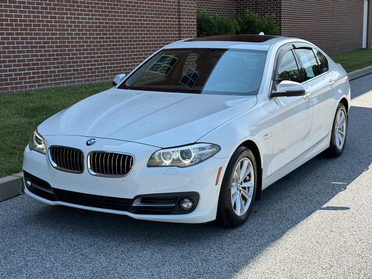 Photo 1 of 2015 BMW 5 Series 528i xDrive