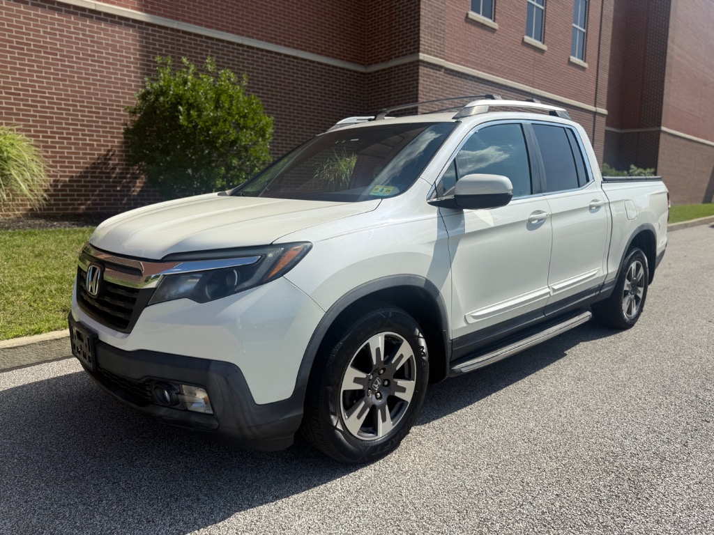 White 2017 Honda Ridgeline Pickup Truck All-Wheel Drive Automatic