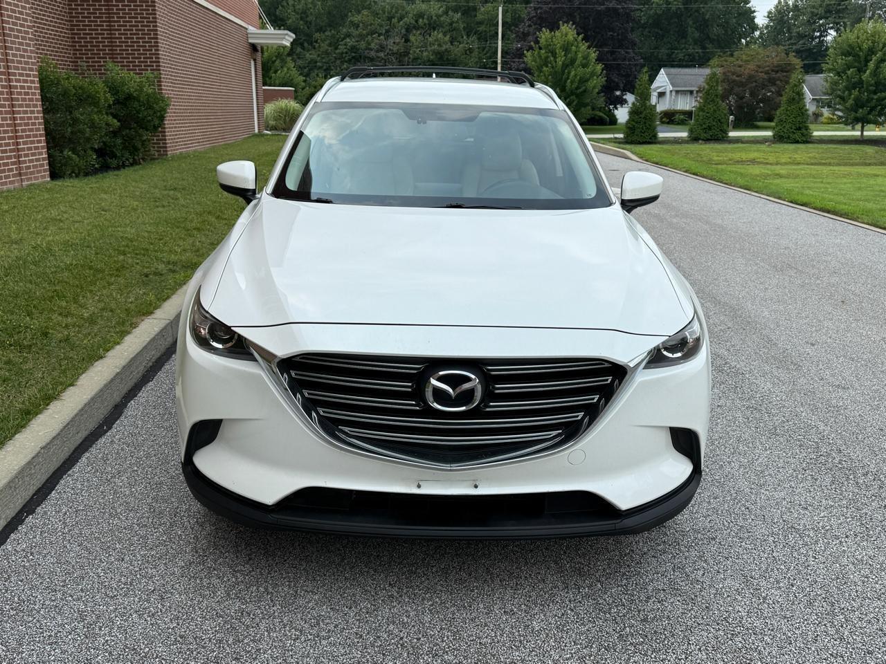 2016 Mazda CX-9 Touring - Image 2