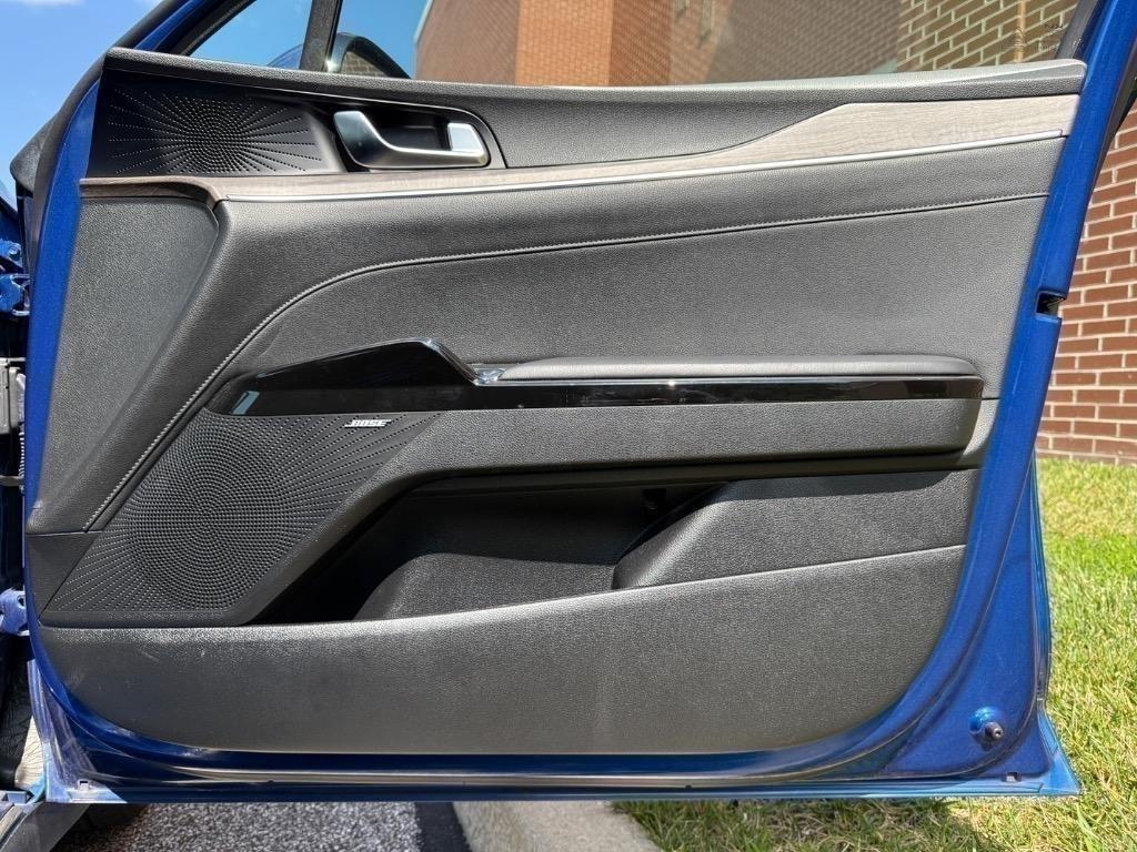2022 Kia K5 EX - Photo 38