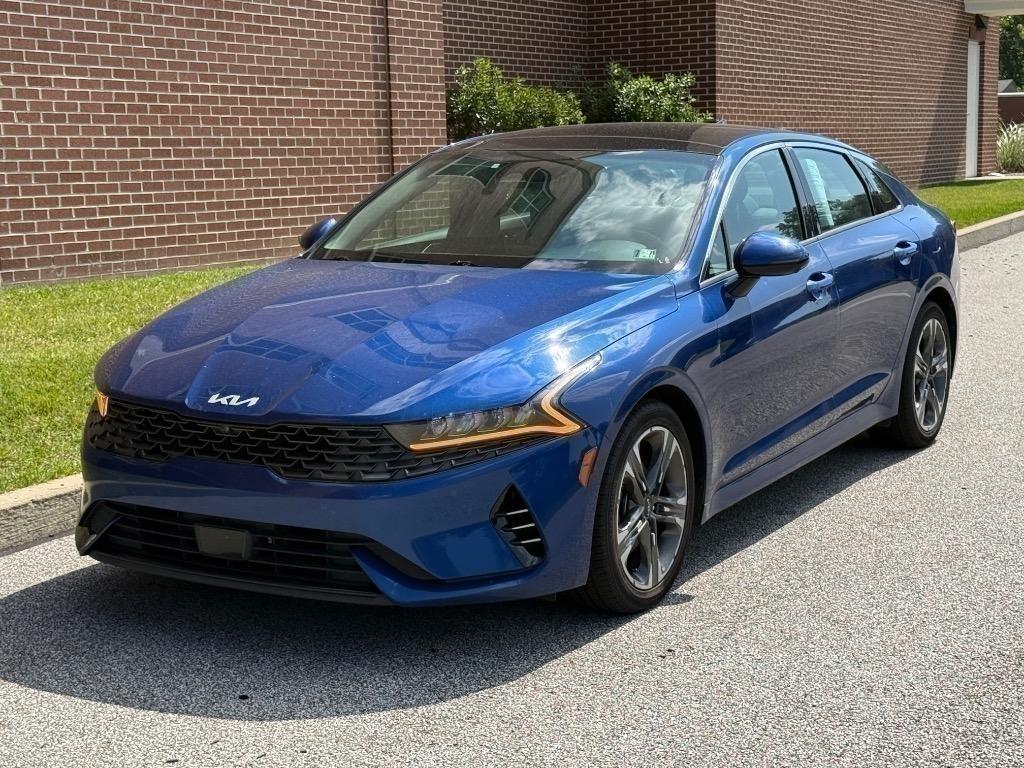 Blue 2022 Kia K5 Sedan Front-Wheel Drive Automatic