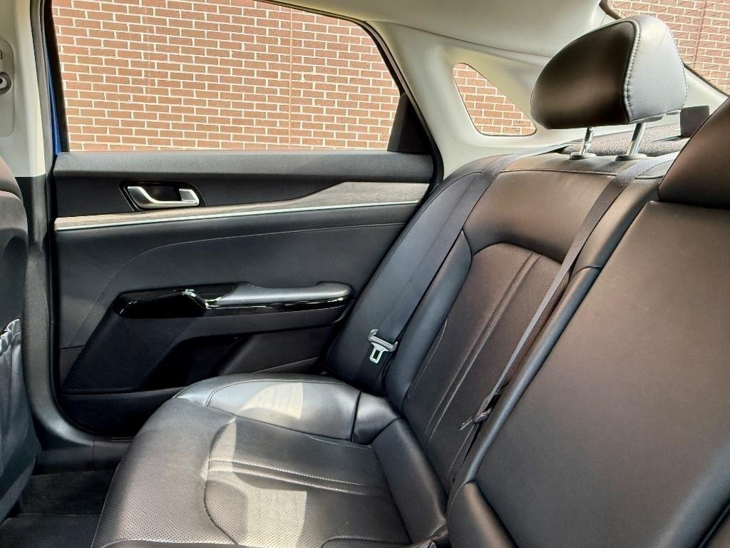 2022 Kia K5 EX - Photo 30