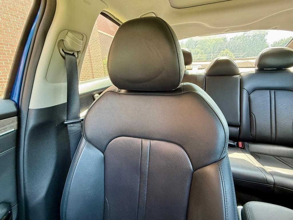 2022 Kia K5 EX - Photo 34