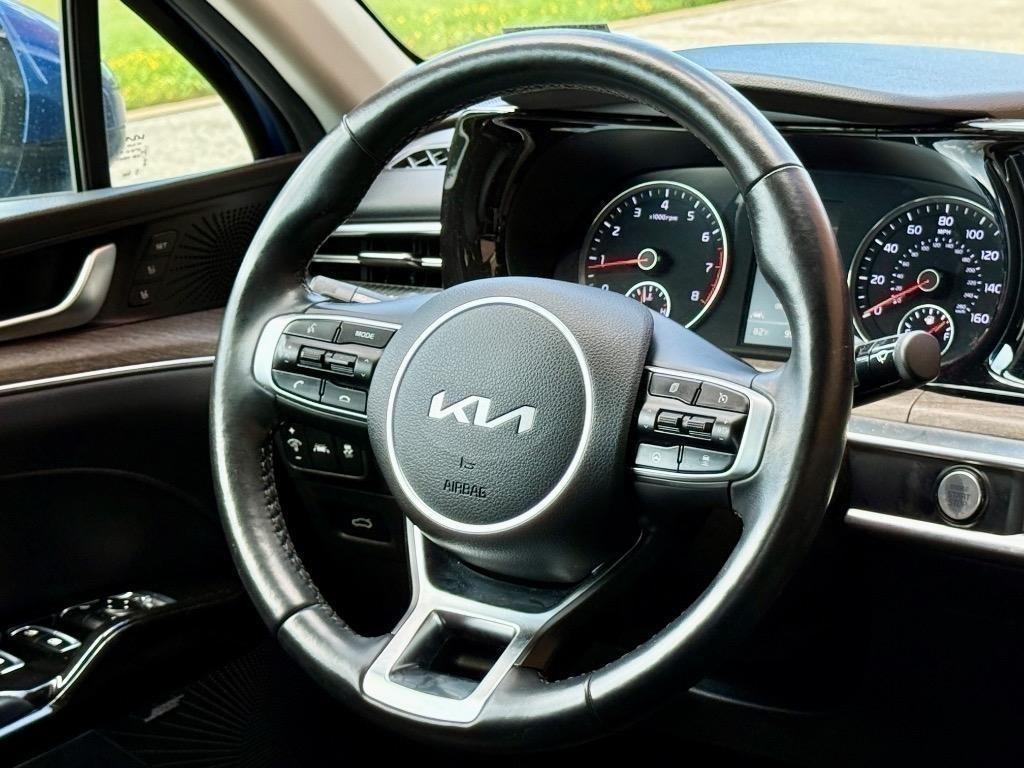 2022 Kia K5 EX - Photo 21