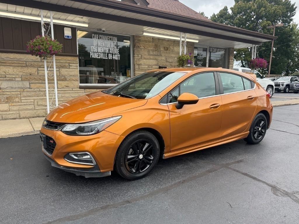 Photo 3 of 2017 Chevrolet Cruze LT Auto