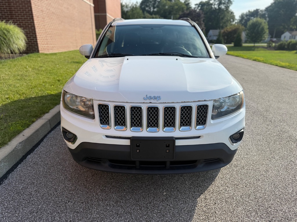 Photo 2 of 2015 Jeep Compass Latitude