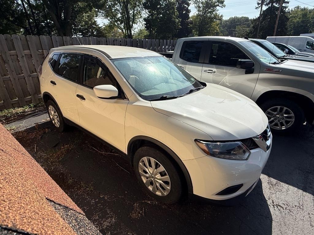 Photo 2 of 2016 Nissan Rogue S