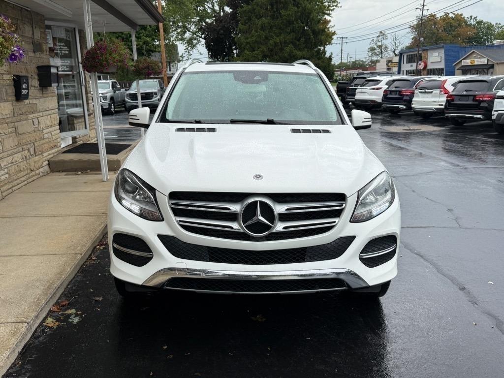 Photo 2 of 2017 Mercedes-Benz GLE GLE 350 4MATIC