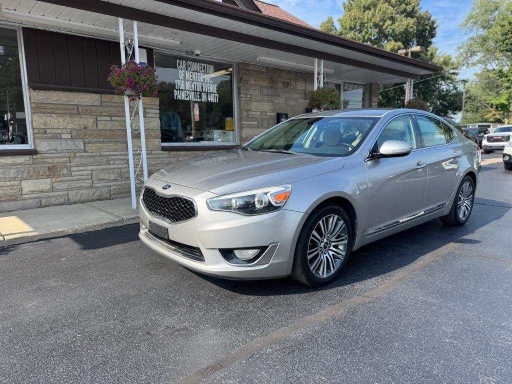 Silver 2014 Kia Cadenza Sedan Front-Wheel Drive 6-Speed Automatic