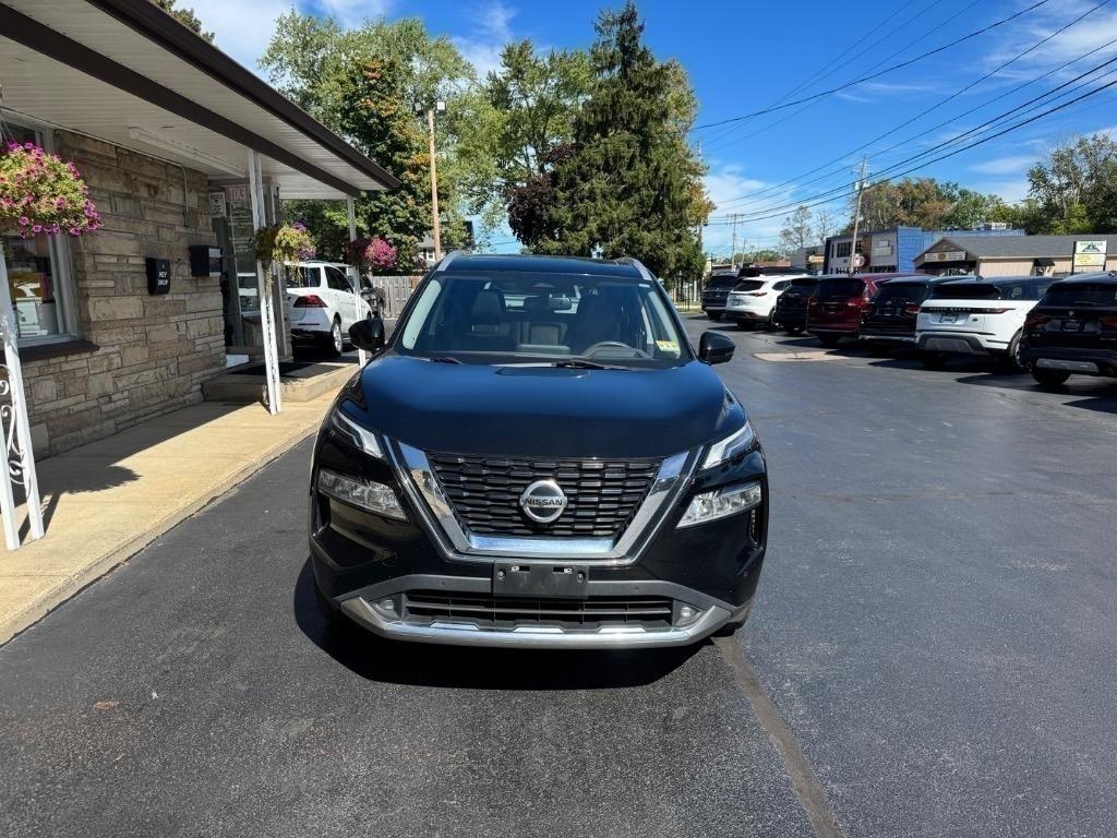Photo 3 of 2021 Nissan Rogue Platinum