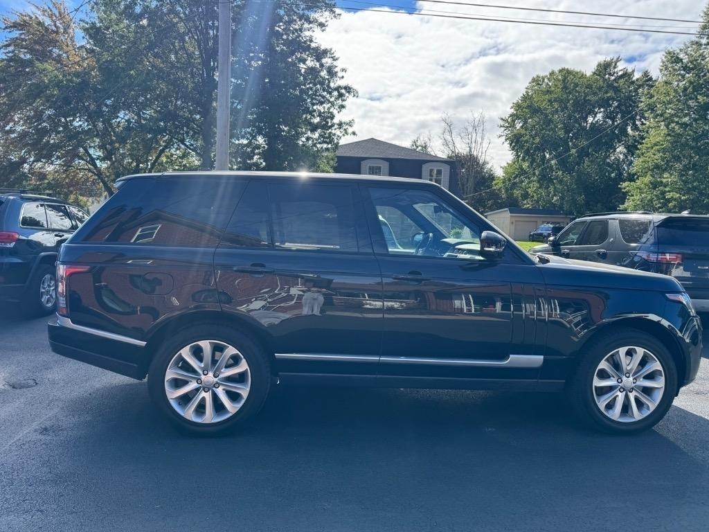 Photo 1 of 2016 Land Rover Range Rover HSE