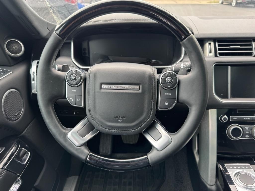Photo 3 of 2016 Land Rover Range Rover HSE