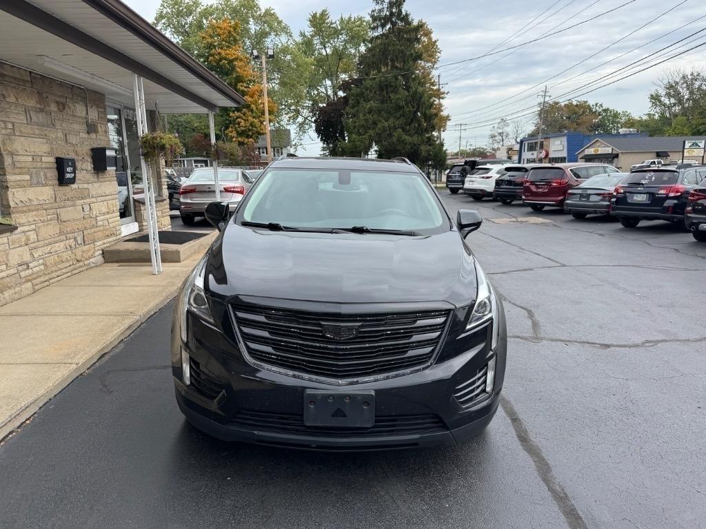 Photo 2 of 2018 Cadillac XT5 Luxury