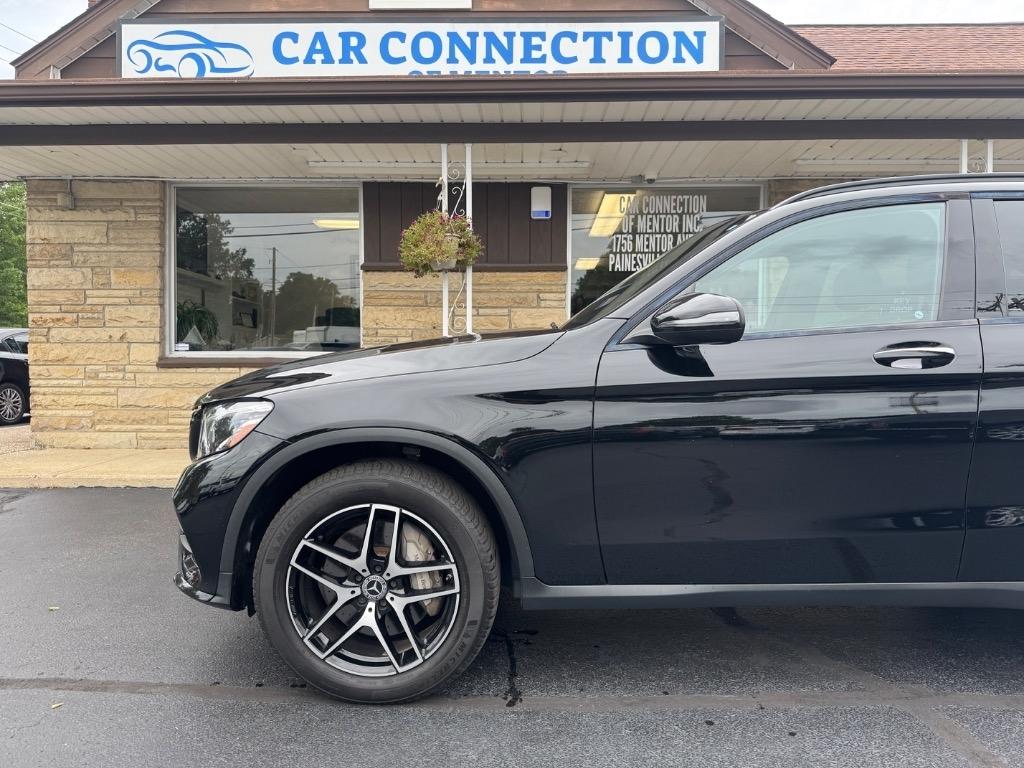 2018 Mercedes-Benz GLC GLC 300 4MATIC - Image 5