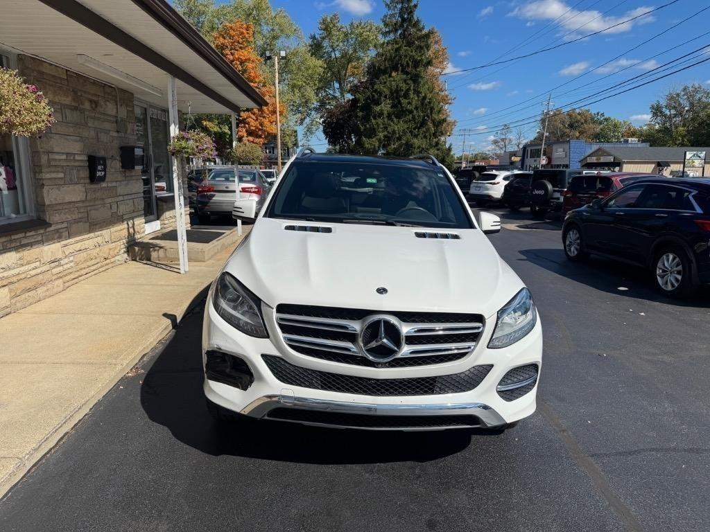 Photo 2 of 2018 Mercedes-Benz GLE GLE 350 4MATIC