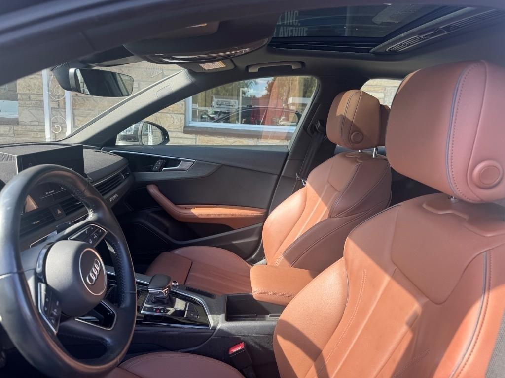 Photo 5 of 2020 Audi A4 quattro Premium Plus 45 TFSI