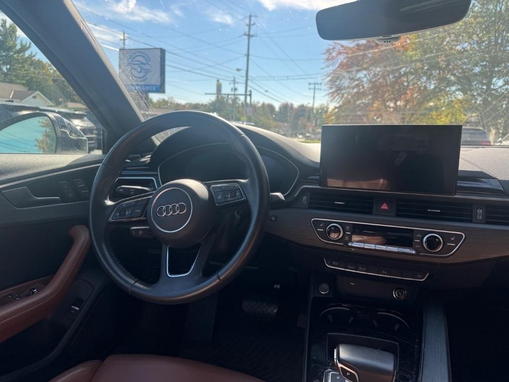 Photo 2 of 2020 Audi A4 quattro Premium Plus 45 TFSI